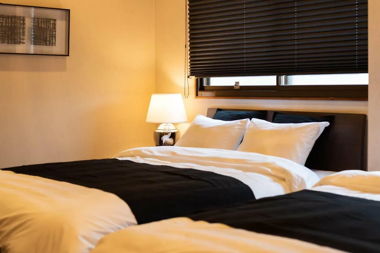 Bijou Suites Naniwa Osaka 0*,
